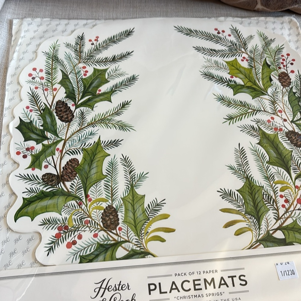 Hester and Cook DIE-CUT CHRISTMAS SPRIGS PLACEMAT pack of 12 - Picture 6 of 6